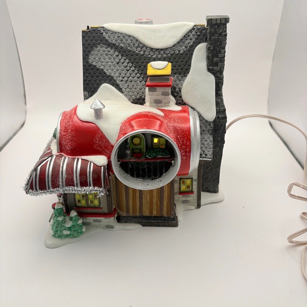 Dept 56 North Pole Series Coca-Cola Fizz Factory 56.56754 Missing Flags - Picture 2 of 7